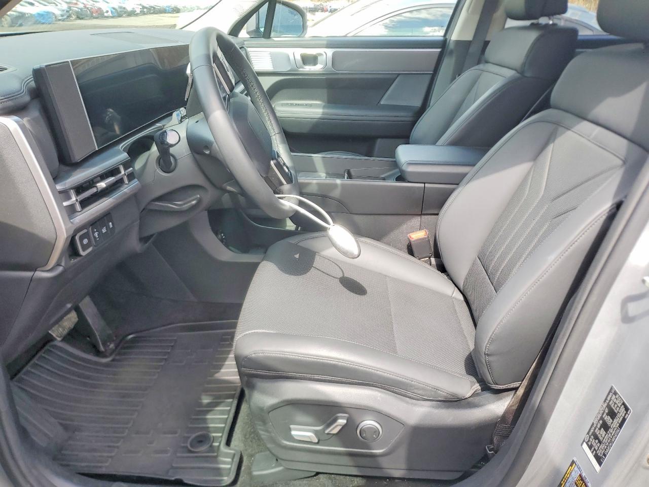 2024 Hyundai Santa Fe Hybrid Sel - Image 7