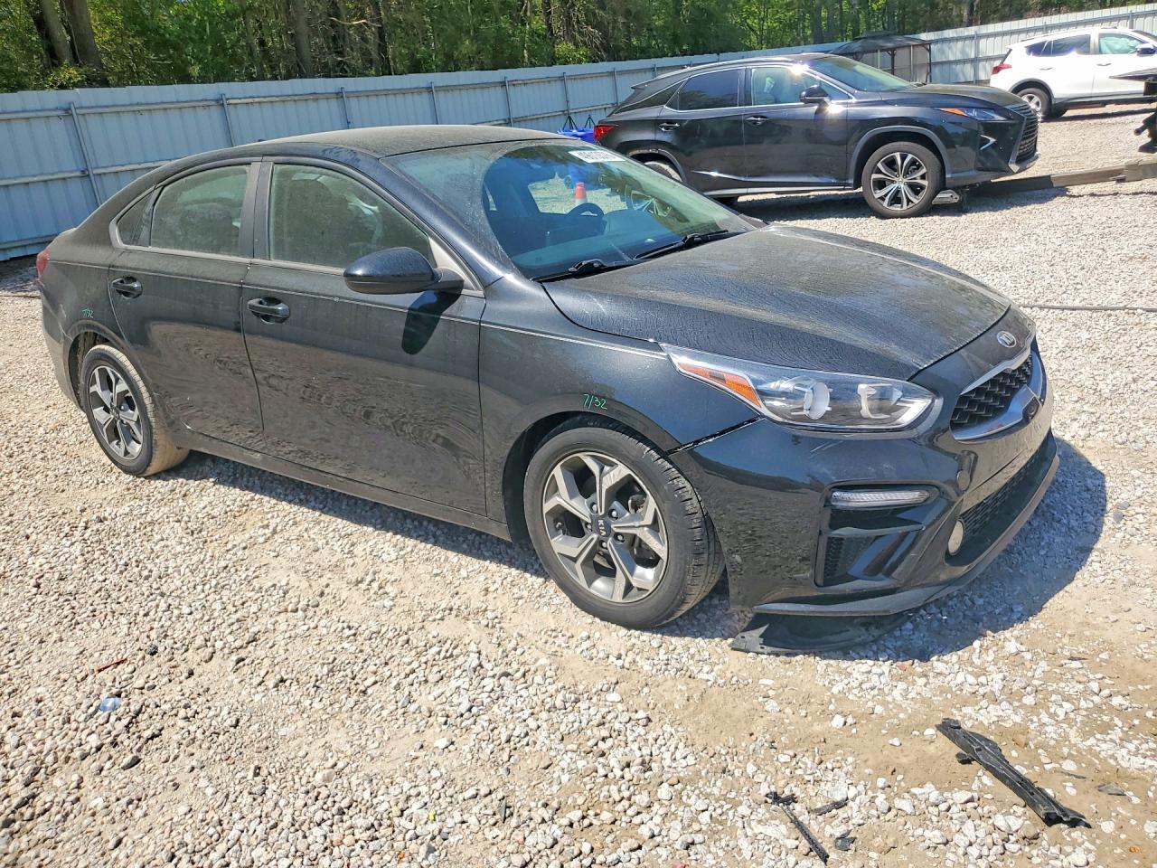 2020 Kia Forte Lxs - Фото 4