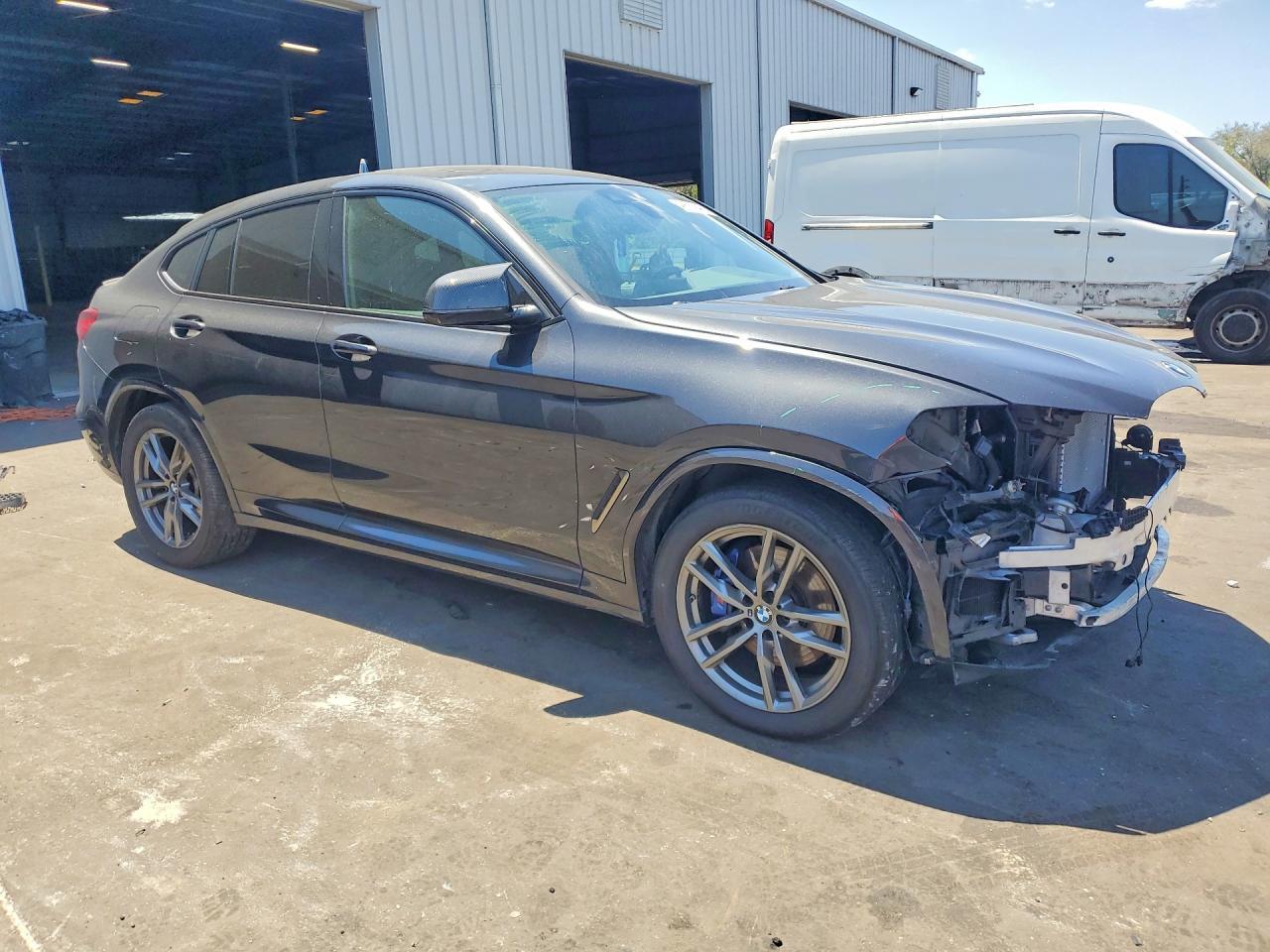 2020 BMW X4 xDrivem40I - Фото 4