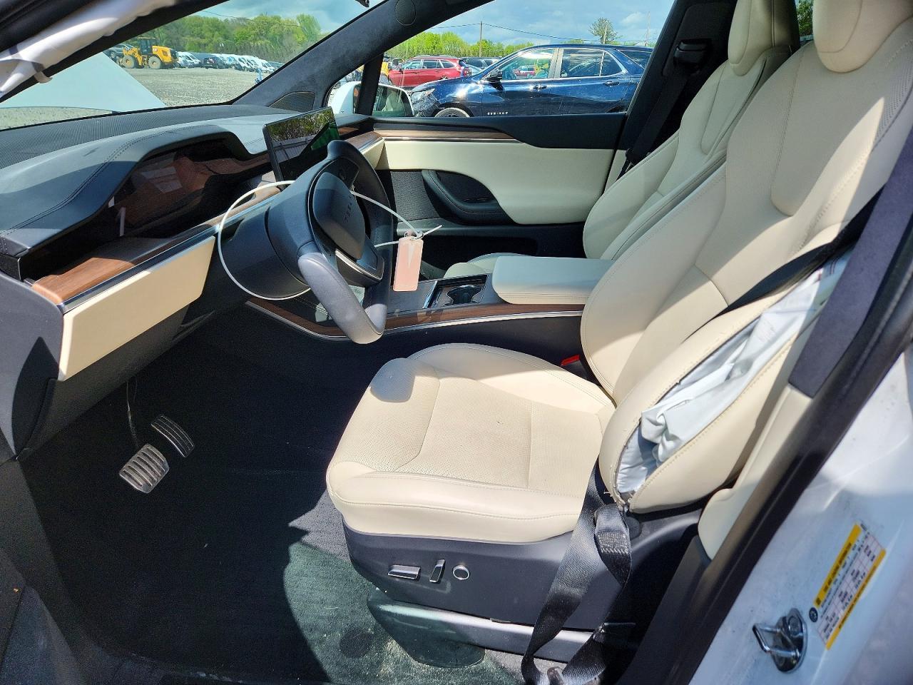 2023 Tesla Model X - Фото 7