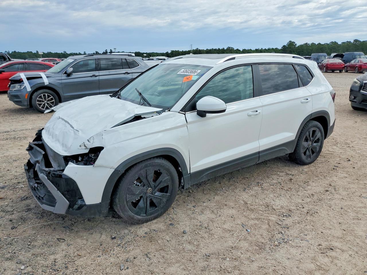 2025 Volkswagen Taos Se