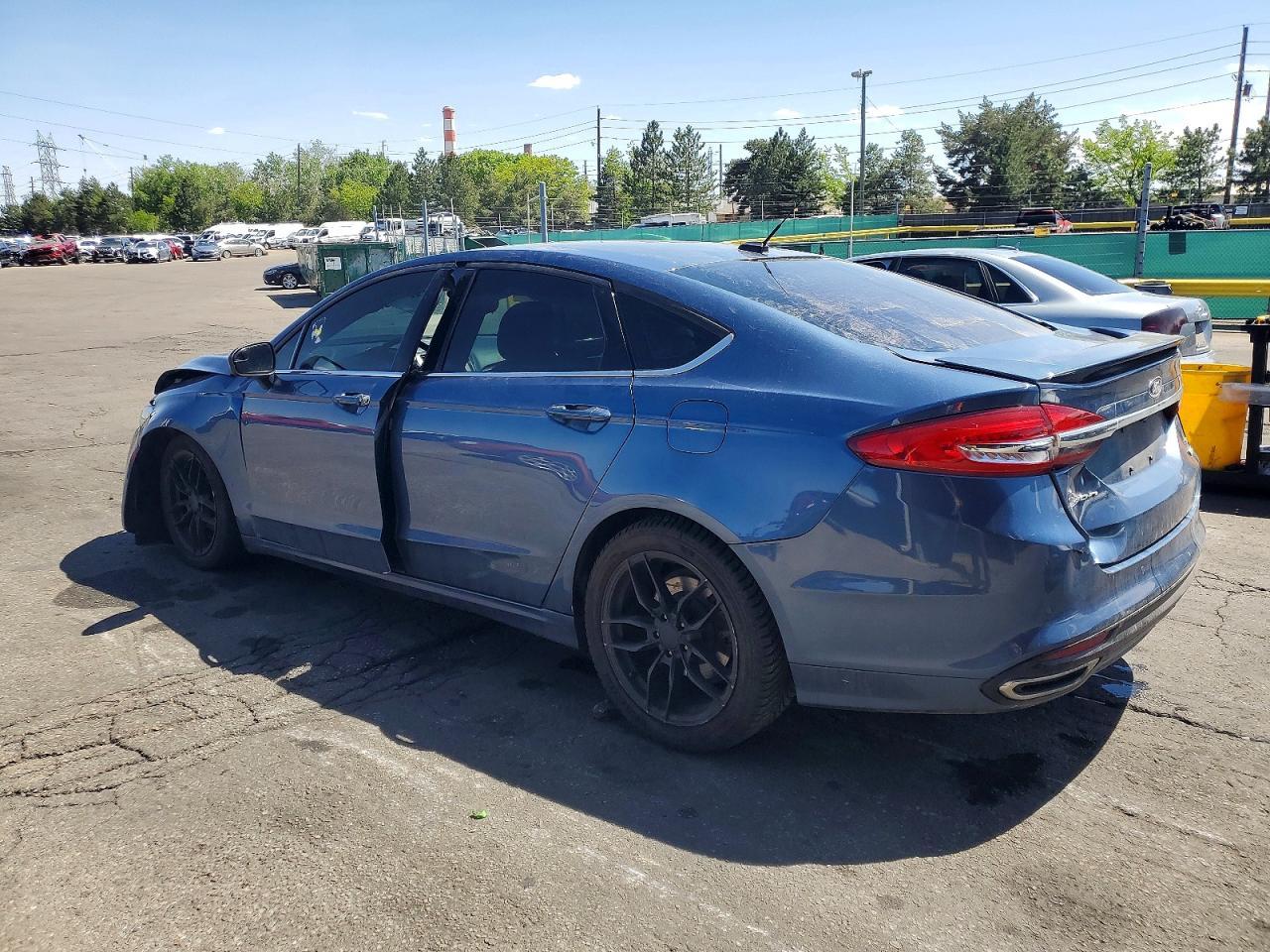 2018 Ford Fusion Se - Image 2