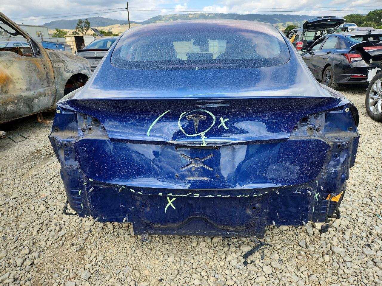 2018 Tesla Model 3 - Фото 6