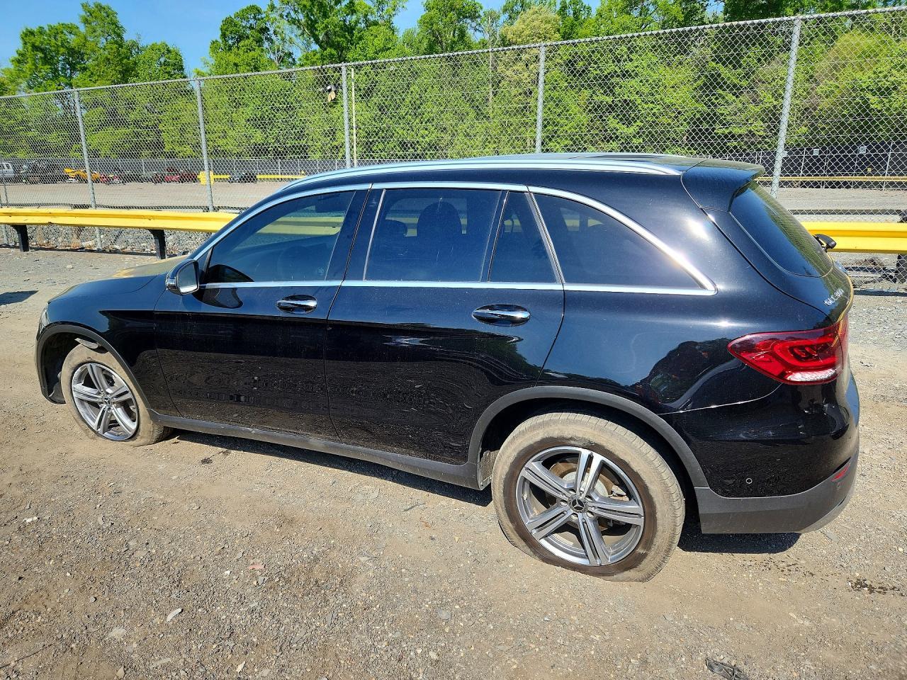 2021 Mercedes-Benz Glc 300 4Matic - Фото 2