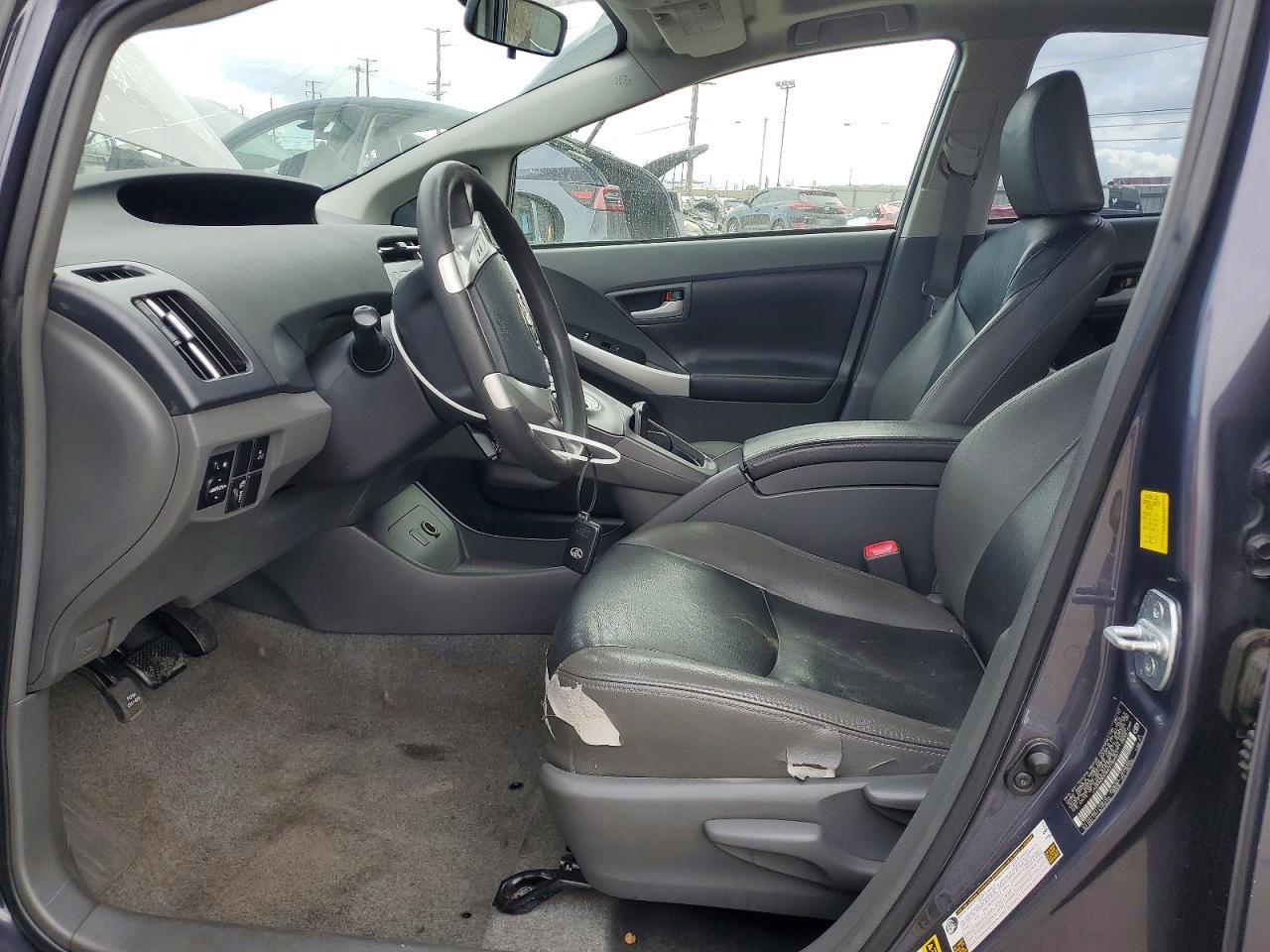 2010 Toyota Prius Iii - Фото 7