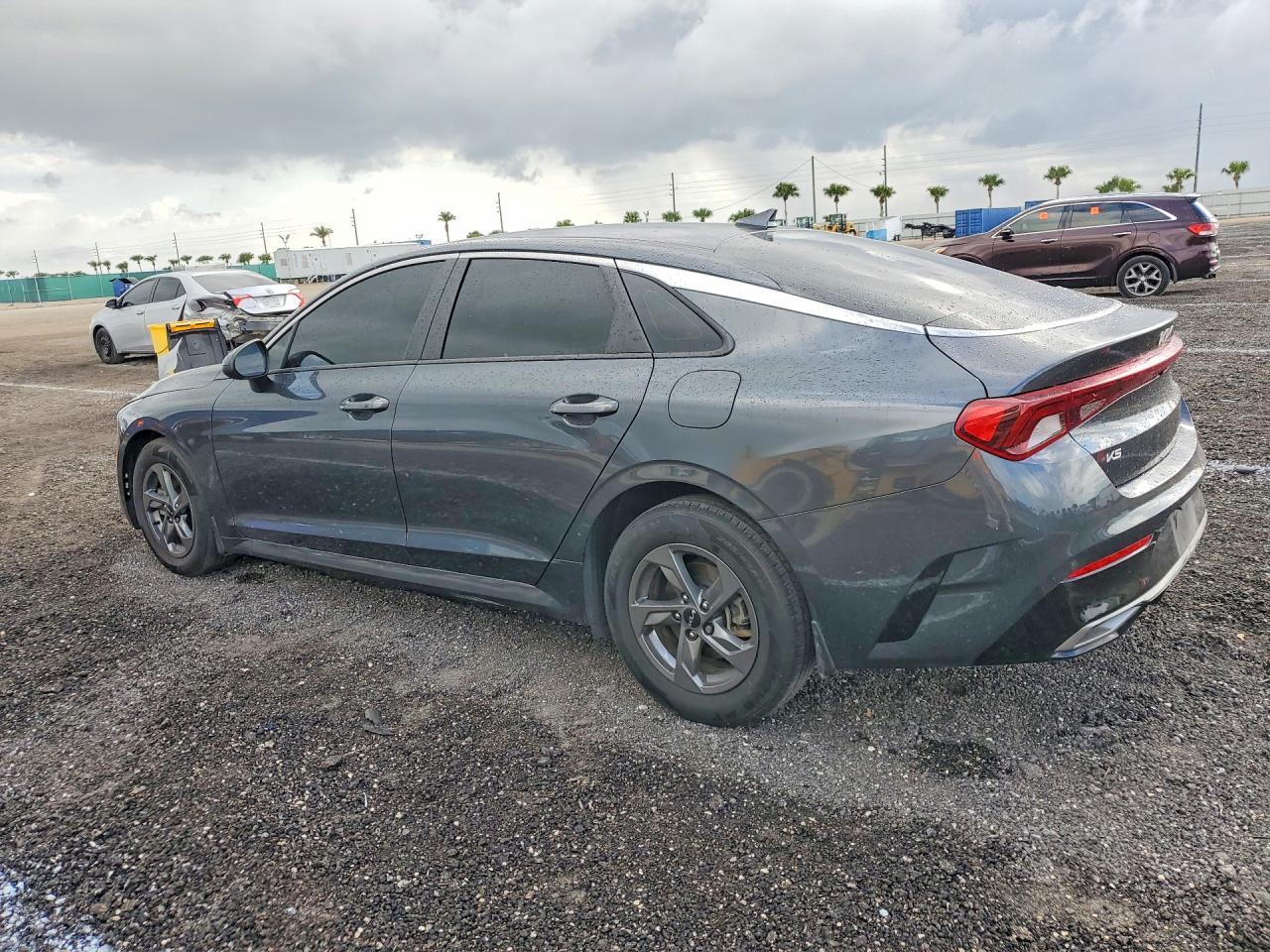 2024 Kia K5 Lxs - Image 2