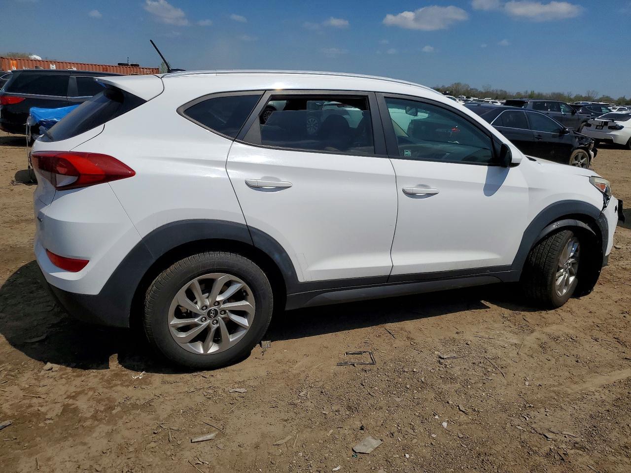 2016 Hyundai Tucson Se - Image 3