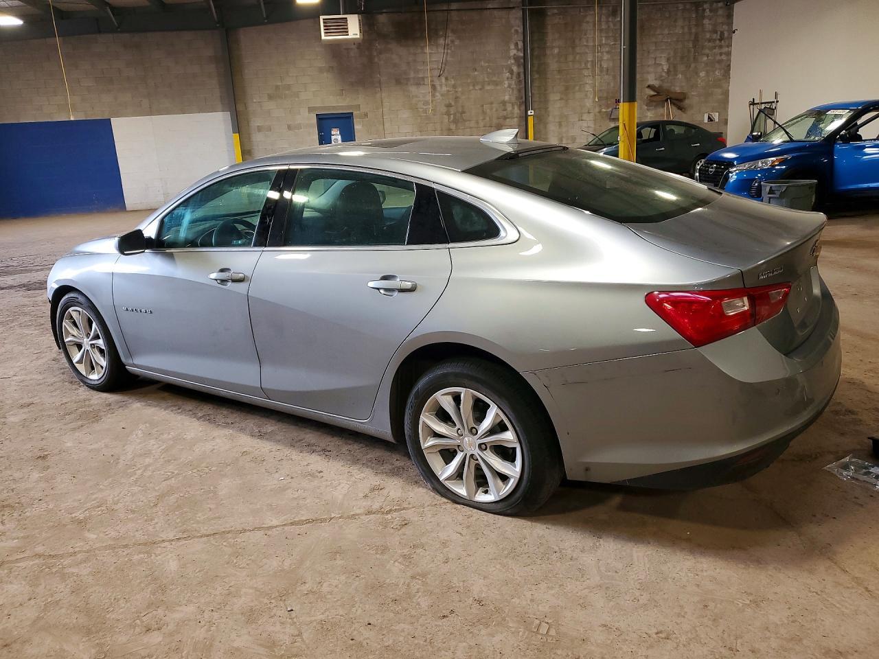 2024 Chevrolet Malibu Lt - Image 2