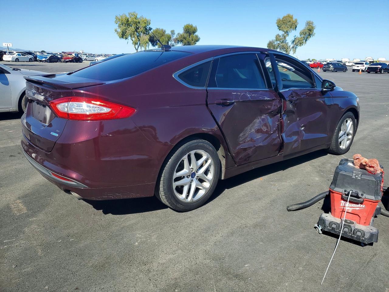 2013 Ford Fusion Se - Image 3