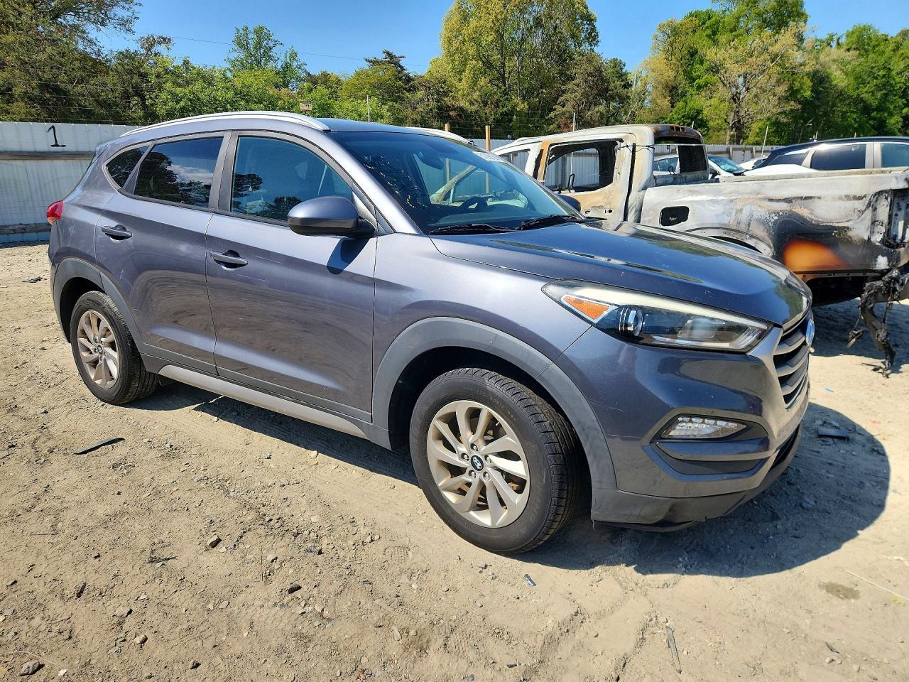 2017 Hyundai Tucson Se - Фото 4