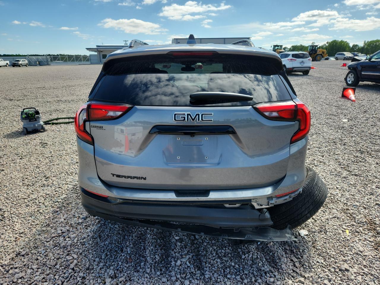 2020 GMC Terrain Sle - Image 6