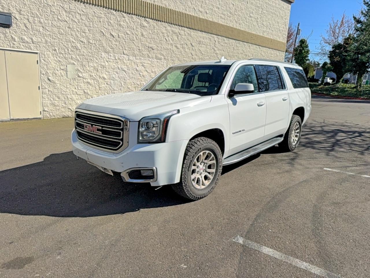 2019 GMC Yukon Xl K1500 Slt - Фото 2