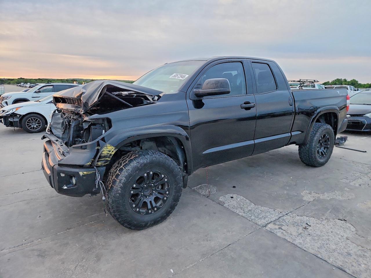 2014 Toyota Tundra Sr5