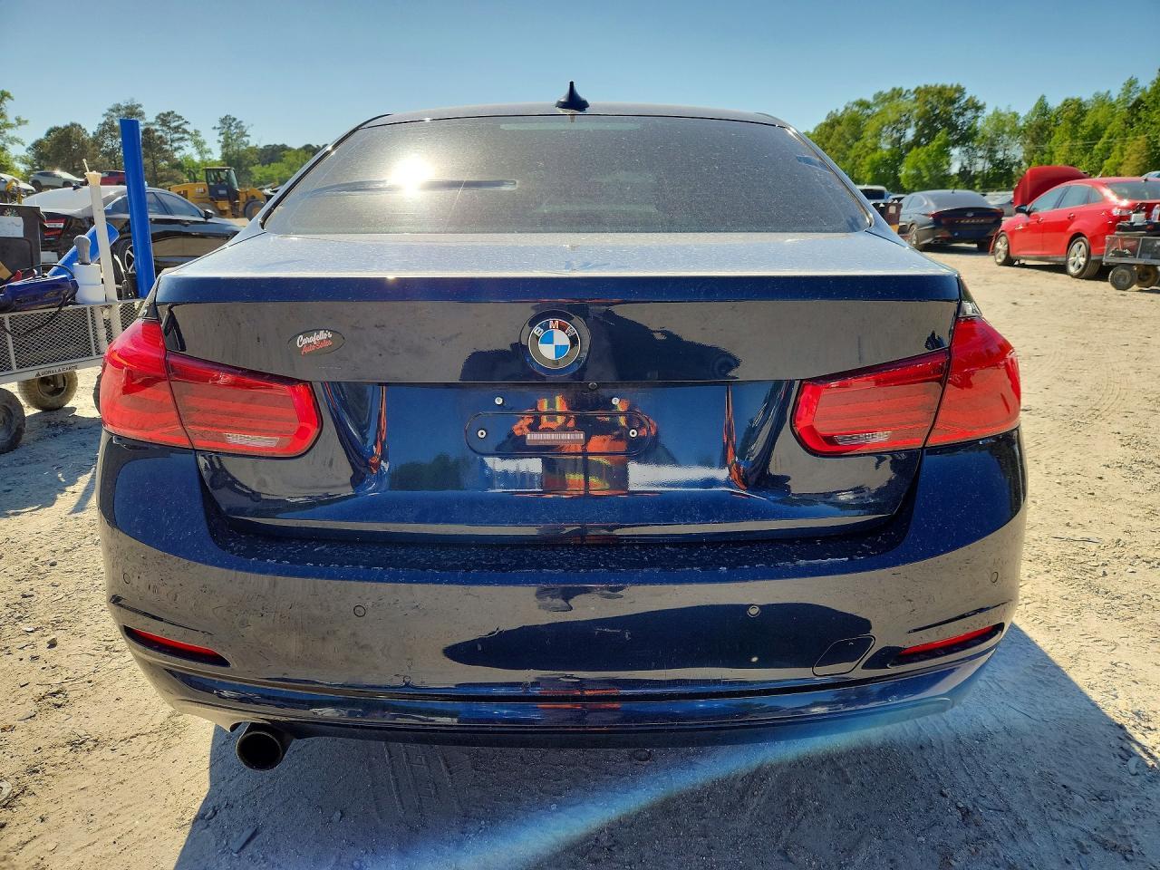 2017 BMW 320 Xi - Фото 6