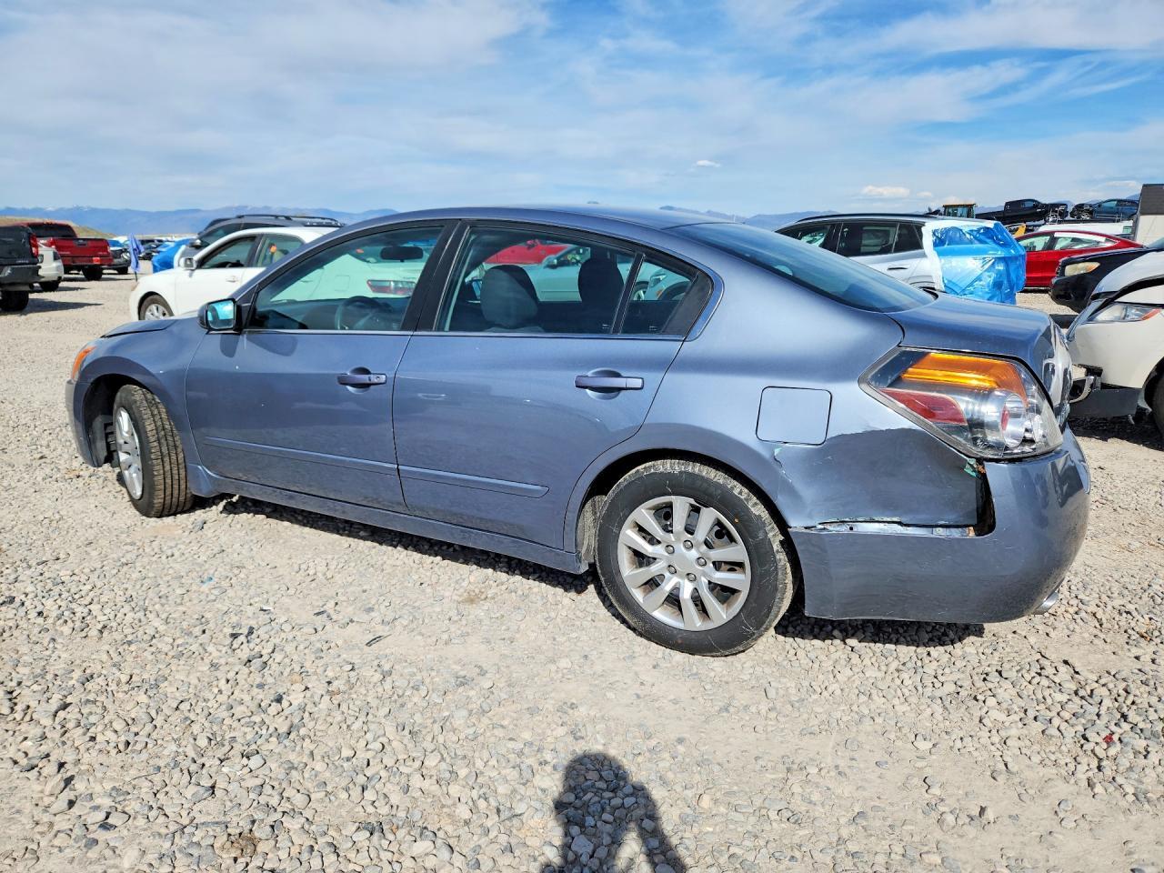 2010 Nissan Altima 2.5 - Image 2