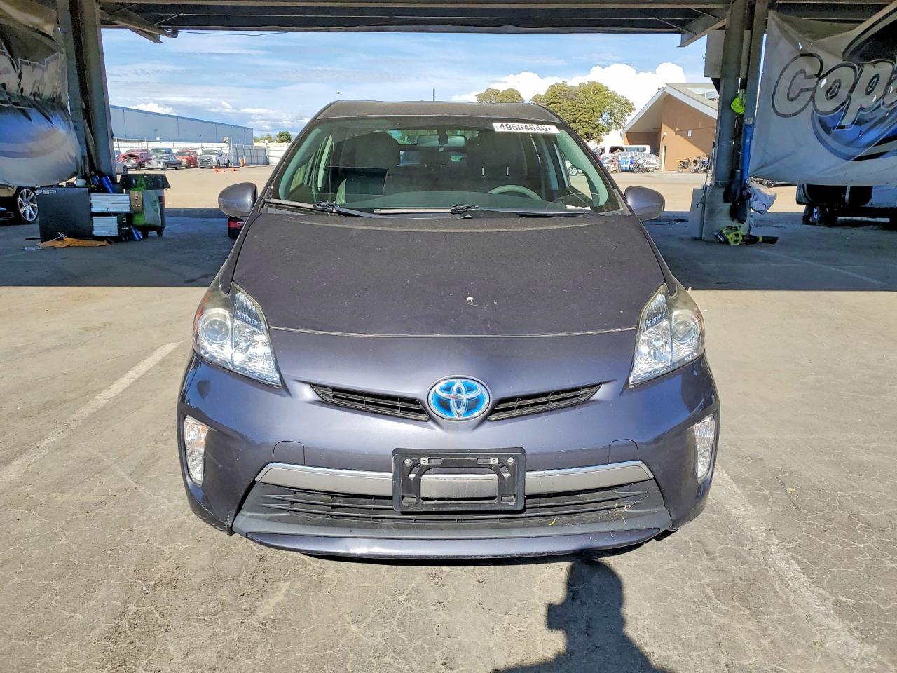 2015 Toyota Prius Plug-In Hybrid Base - Image 5