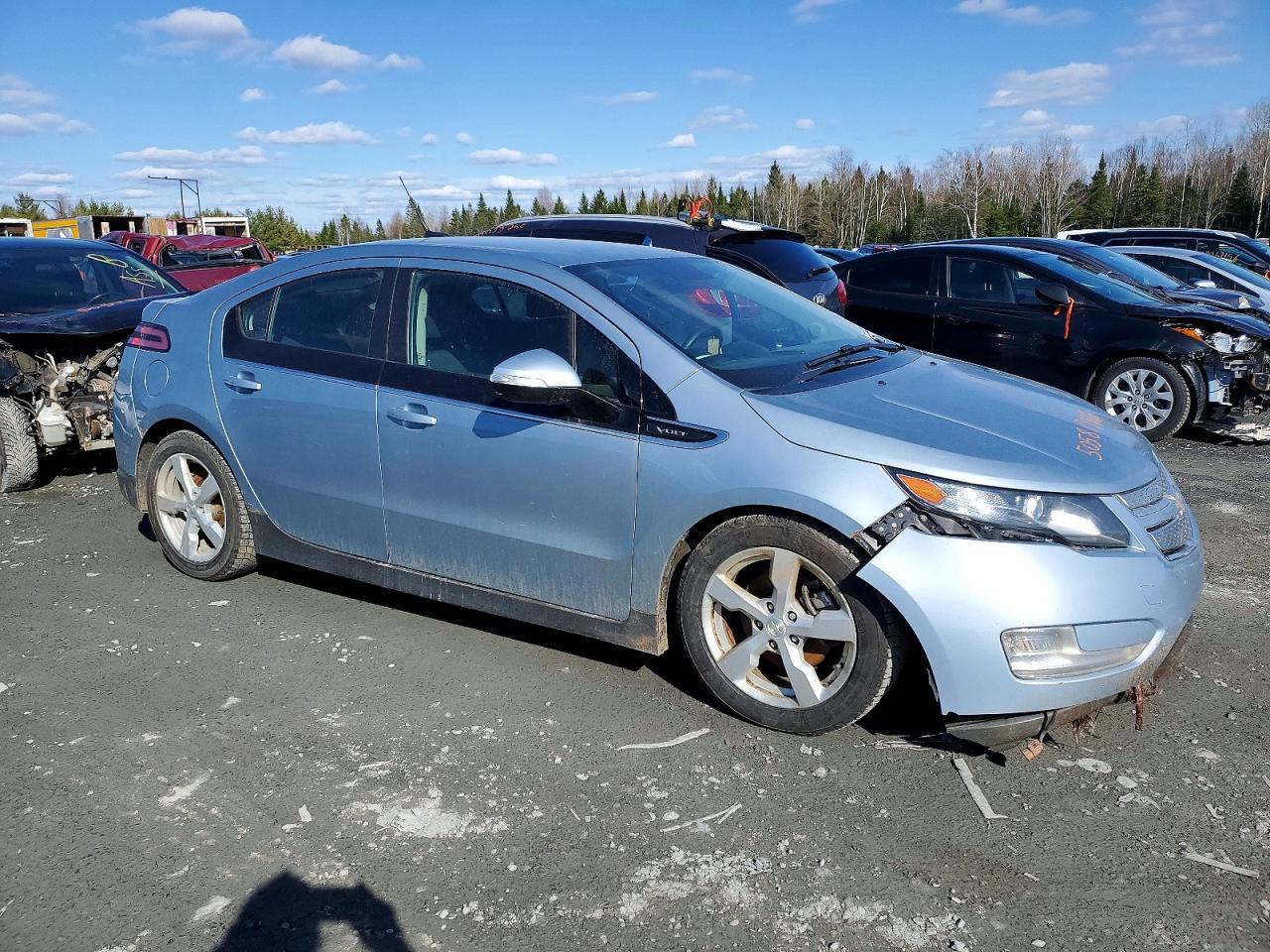 2013 Chevrolet Volt - Image 4