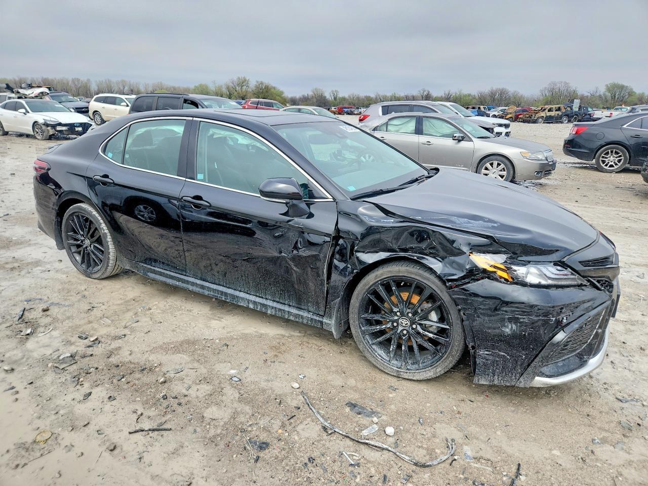 2023 Toyota Camry Hybrid Xse - Image 4