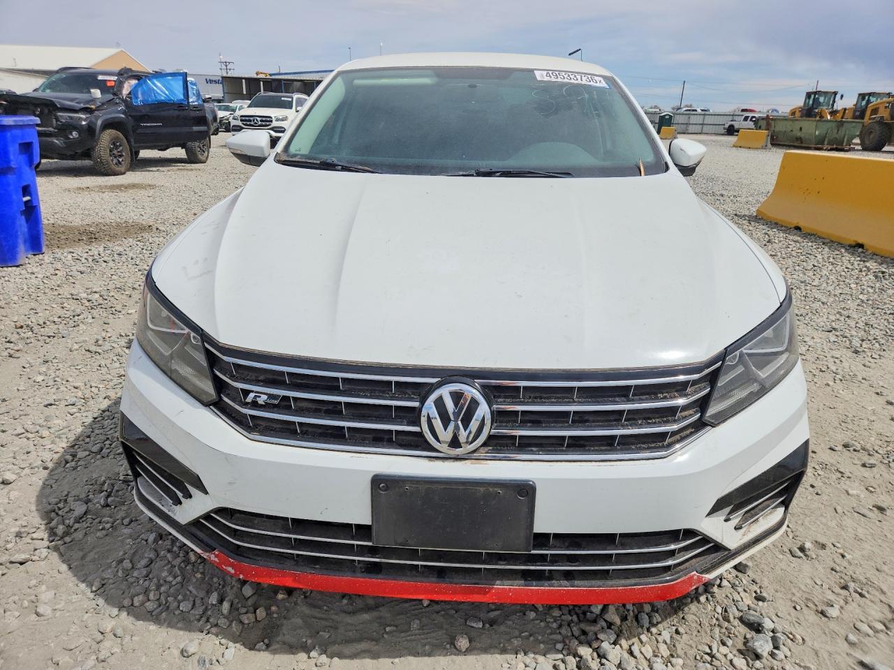 2016 Volkswagen Passat S - Image 5