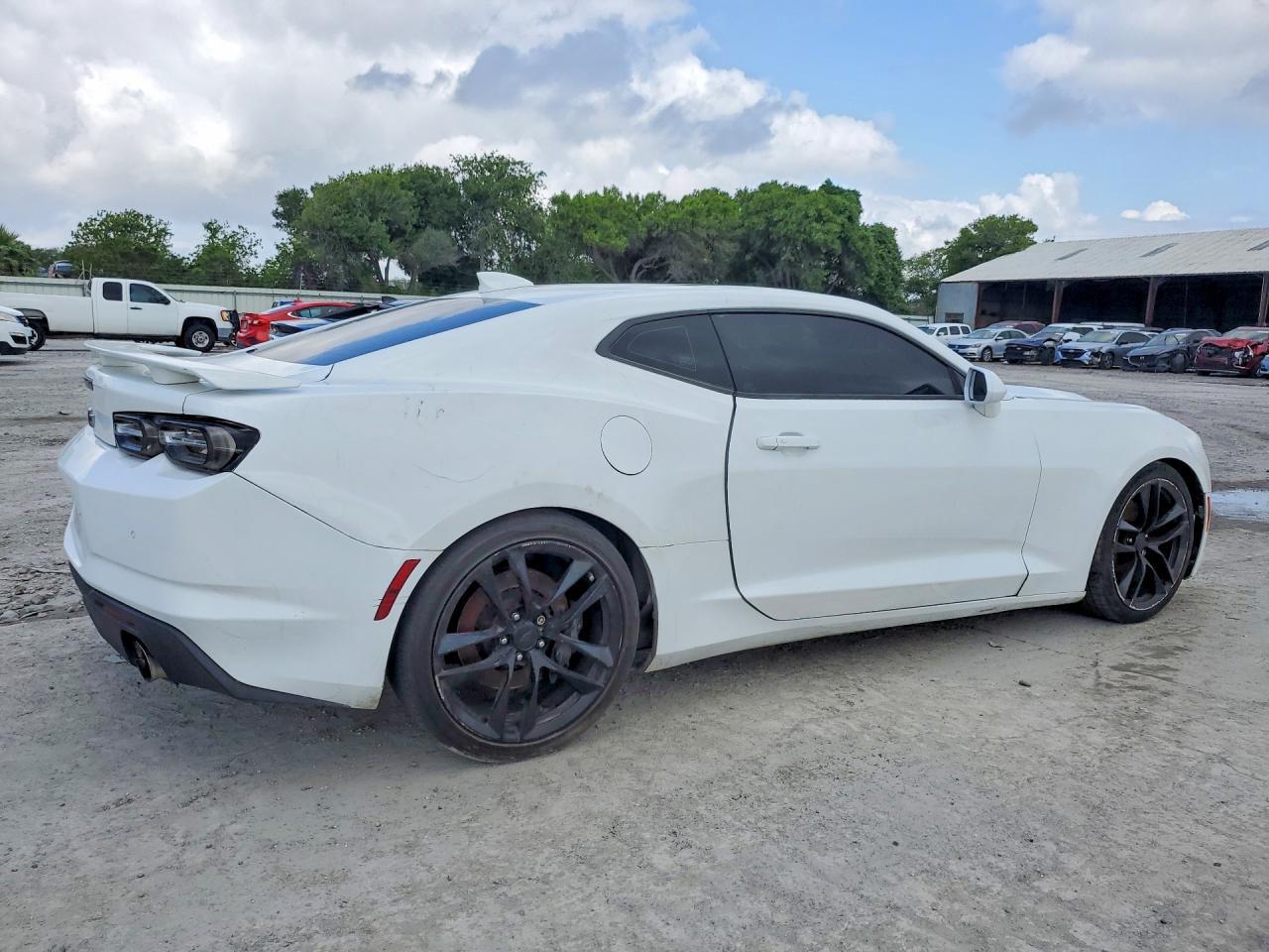 2019 Chevrolet Camaro Ss - Фото 3