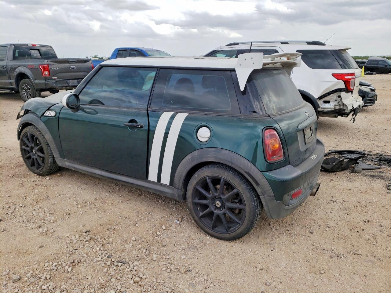 2010 Mini Cooper S - Фото 2