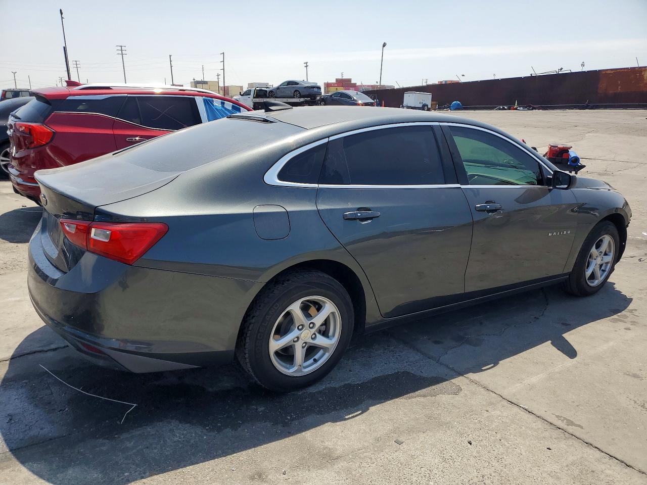 2018 Chevrolet Malibu Ls - Фото 3