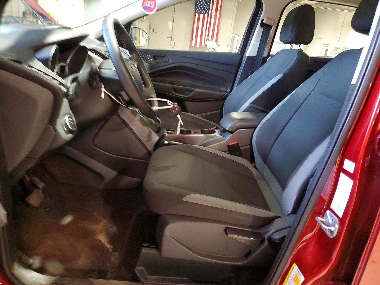 2016 Ford Escape S - Фото 7