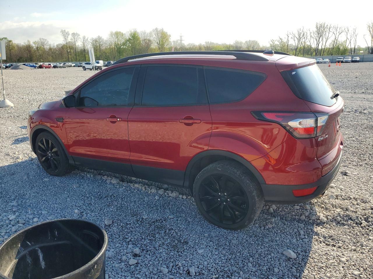 2018 Ford Escape Se - Фото 2