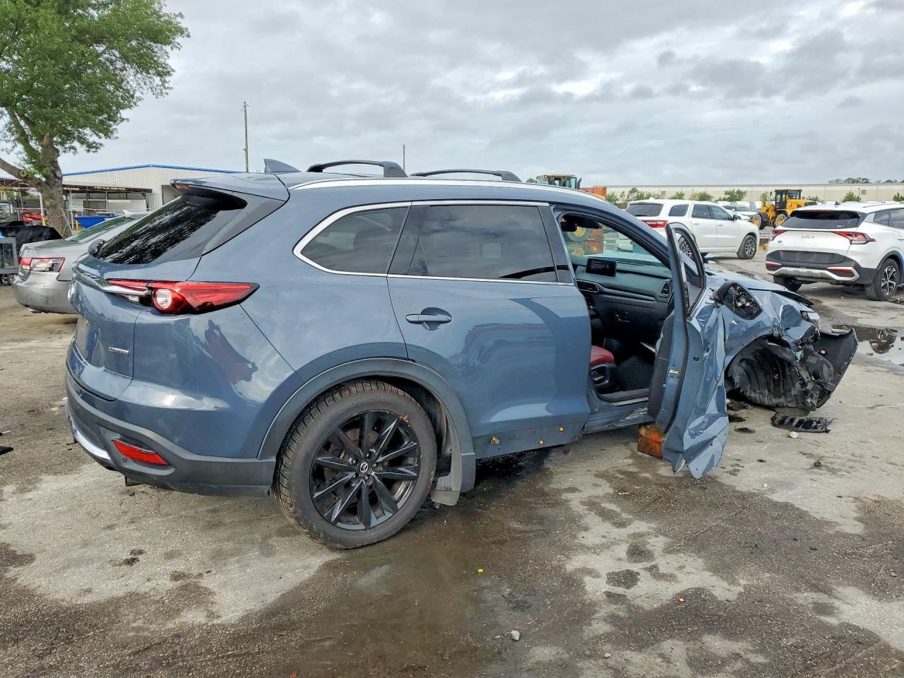 2022 Mazda Cx-9 Grand Touring - Image 3