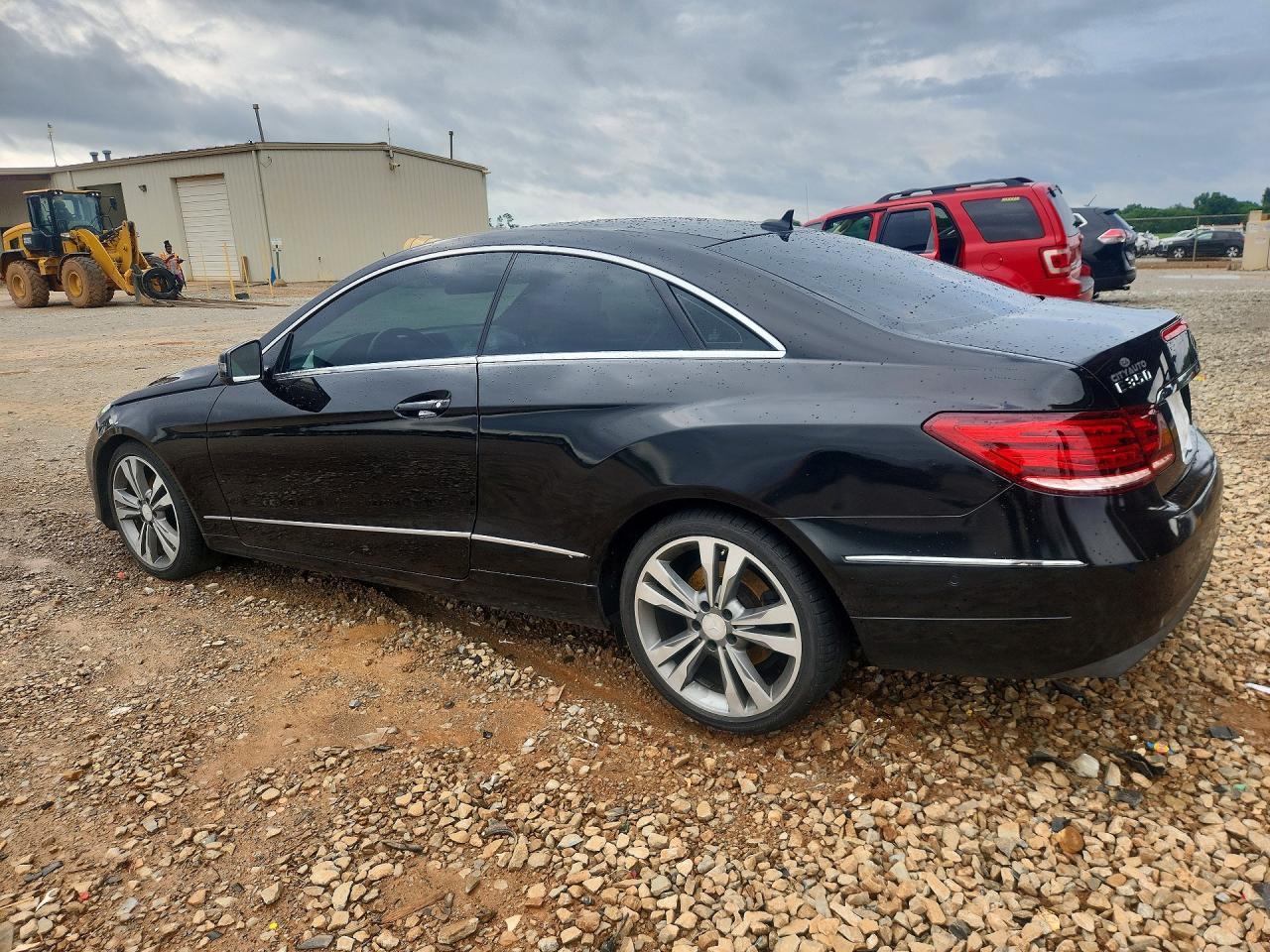 2014 Mercedes-Benz E 350 4Matic - Image 2