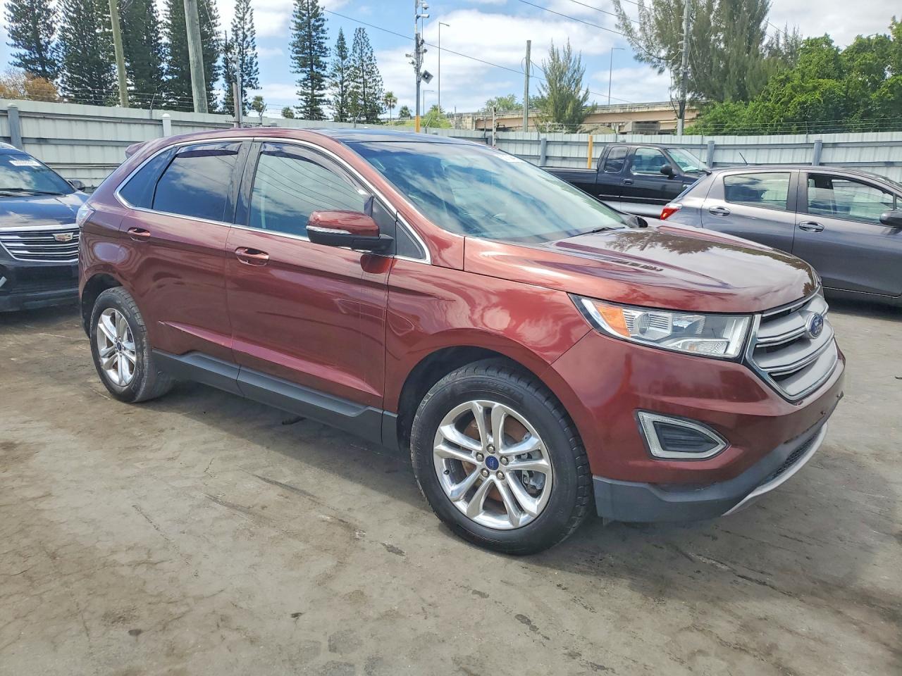 2015 Ford Edge Sel - Фото 4