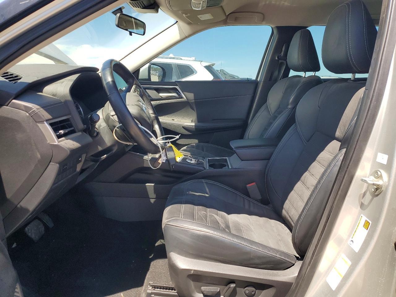 2022 Mitsubishi Outlander Sel Black Edition - Фото 7