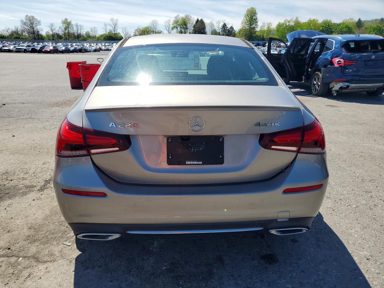 2019 Mercedes-Benz A 220 4Matic - Фото 6