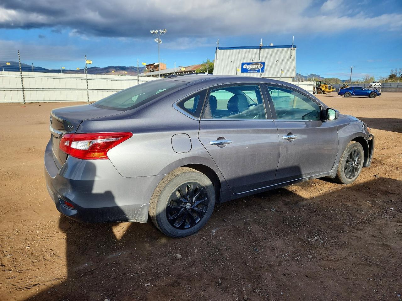 2018 Nissan Sentra Sv - Фото 3