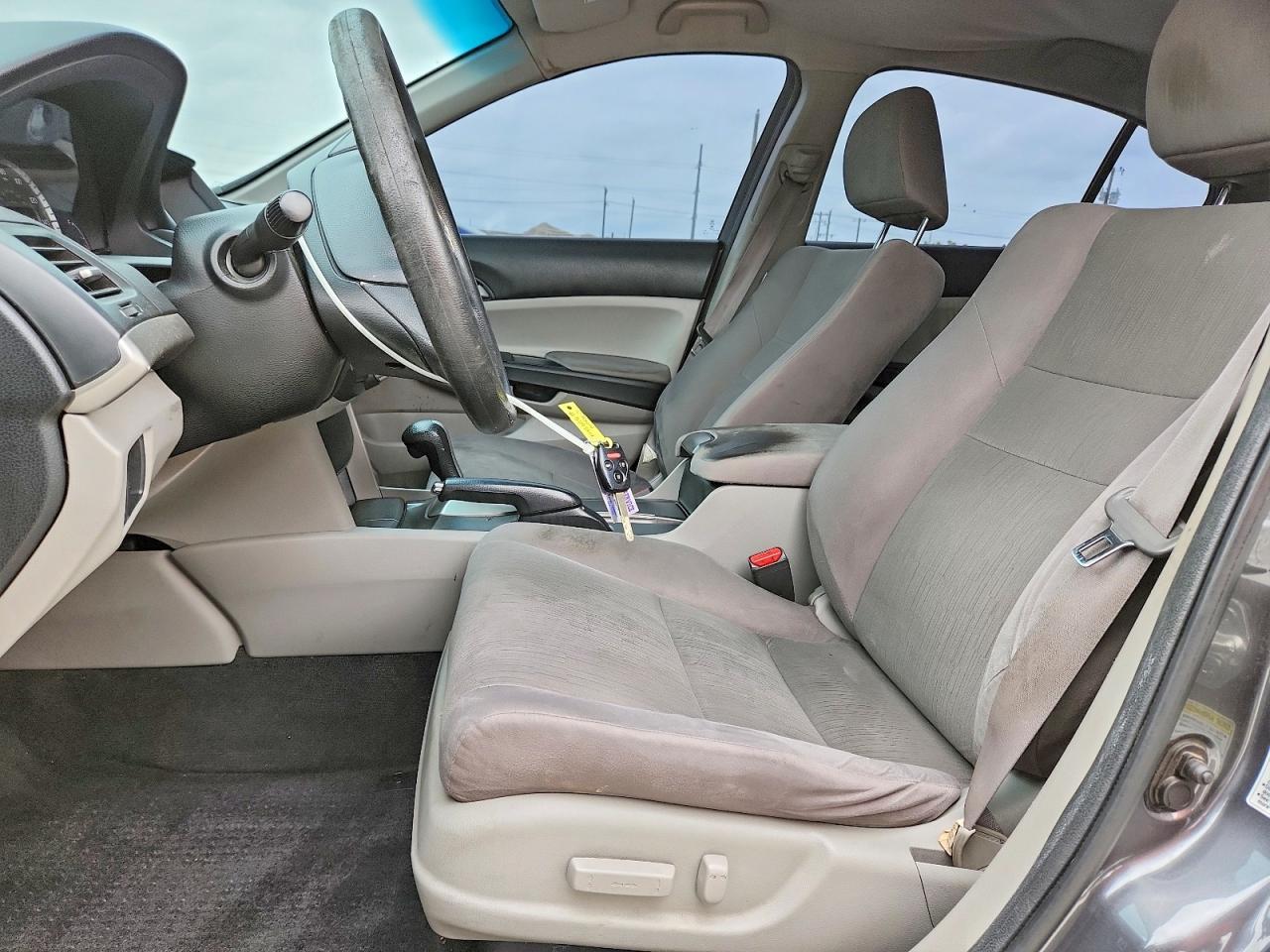 2012 Honda Accord Lxp - Image 7