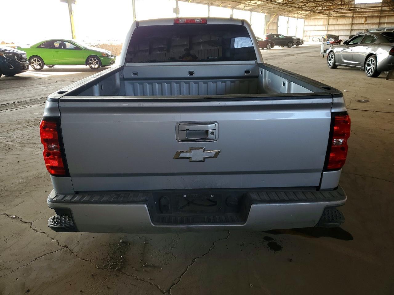 2017 Chevrolet Silverado C1500 - Фото 6