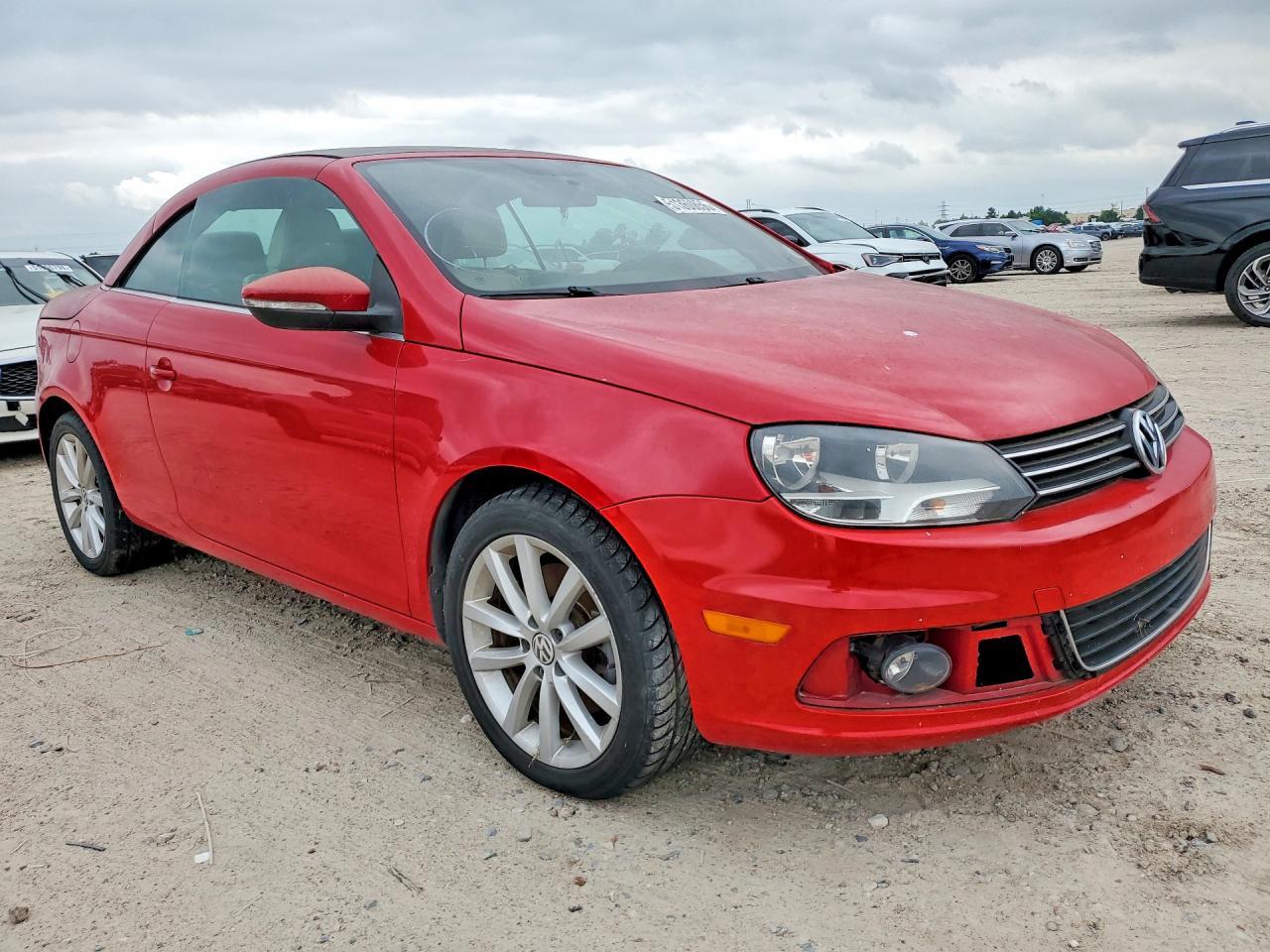 2013 Volkswagen Eos Komfort - Image 4