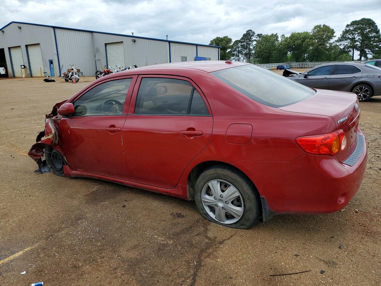 2010 Toyota Corolla Le - Фото 2