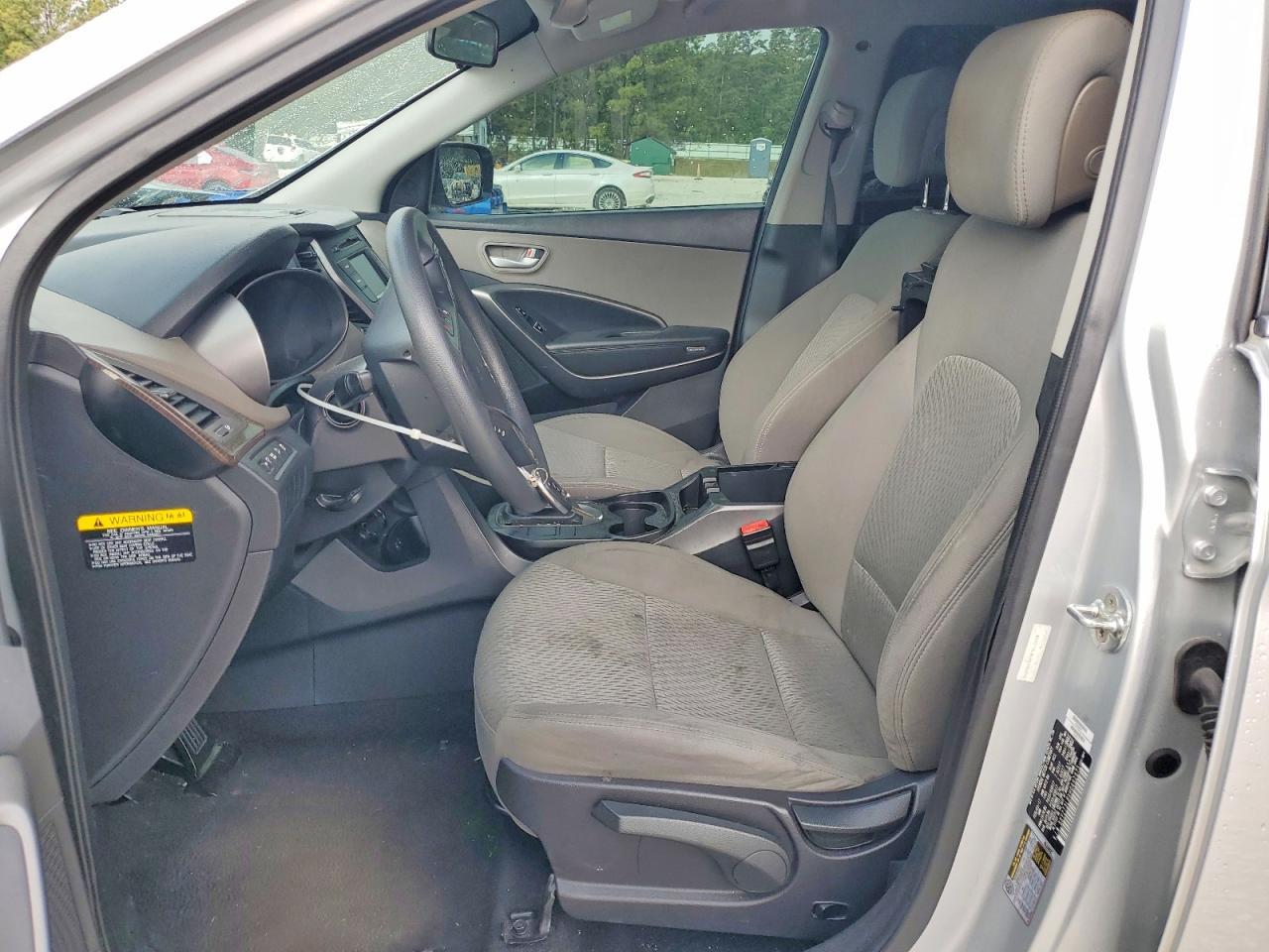 2017 Hyundai Santa Fe Sport 2.4L - Image 7