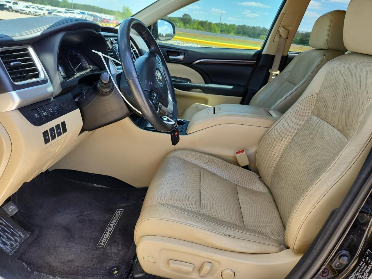 2015 Toyota Highlander Limited Platinum - Фото 7