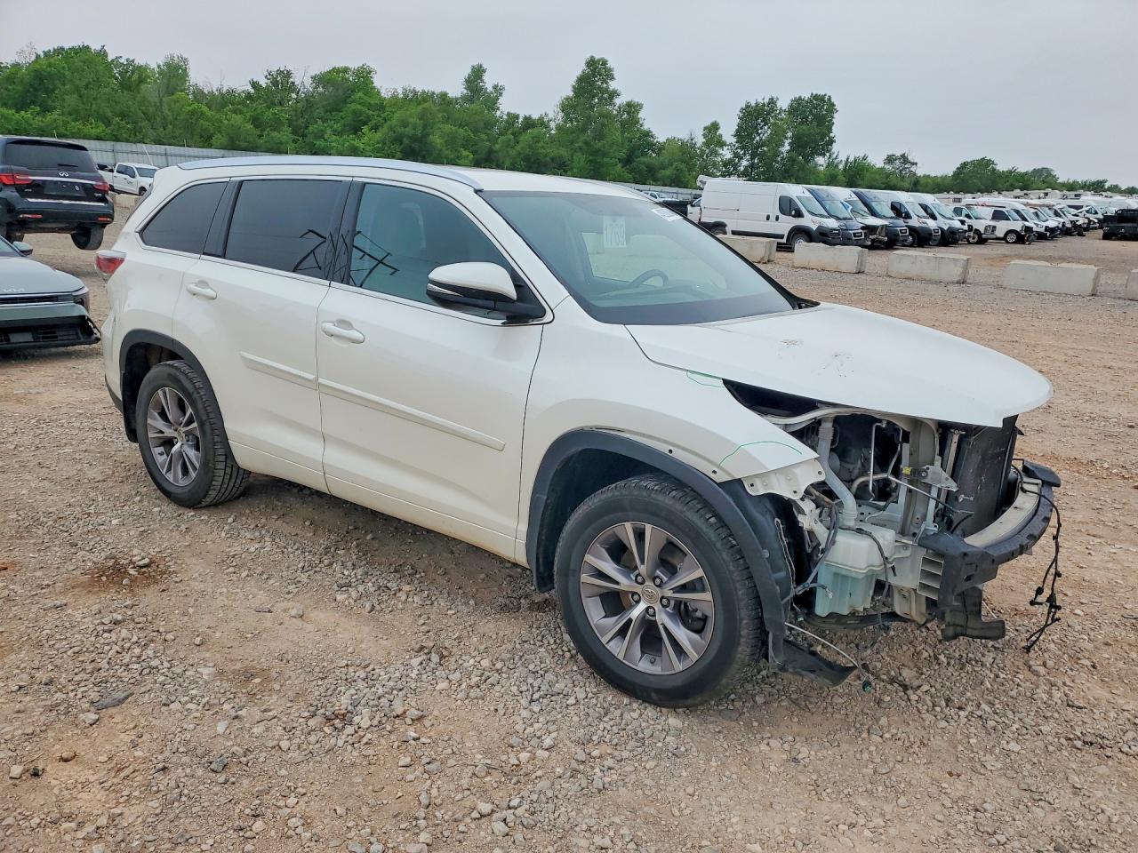 2014 Toyota Highlander Xle - Фото 4