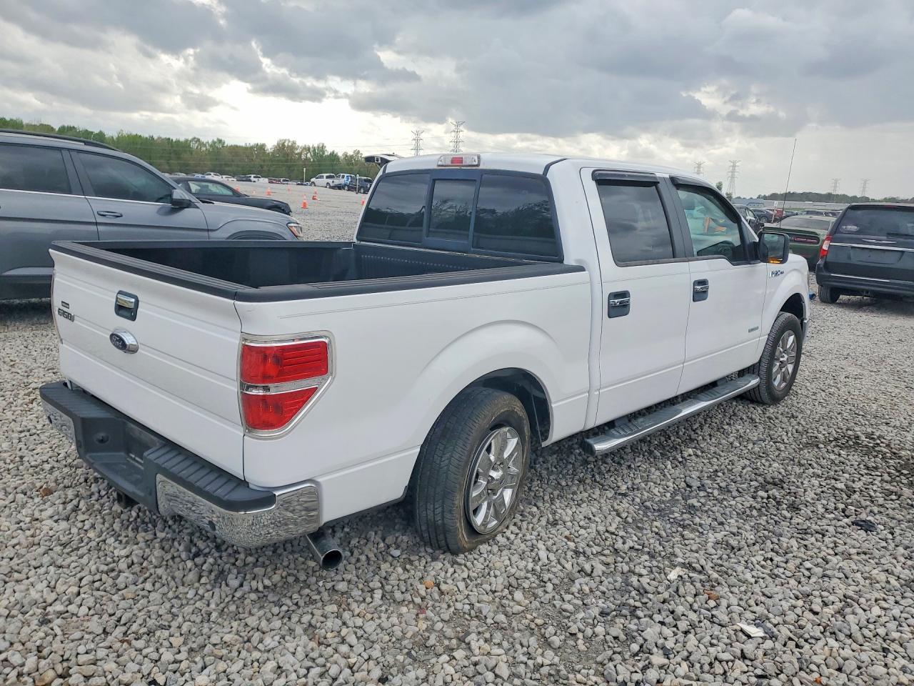2014 Ford F150 Supercrew - Фото 3