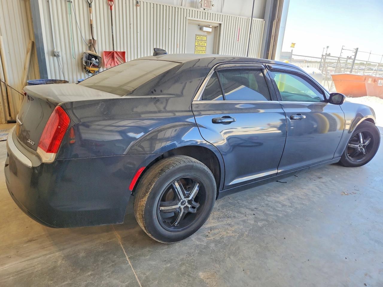 2015 Chrysler 300 Limited - Image 3