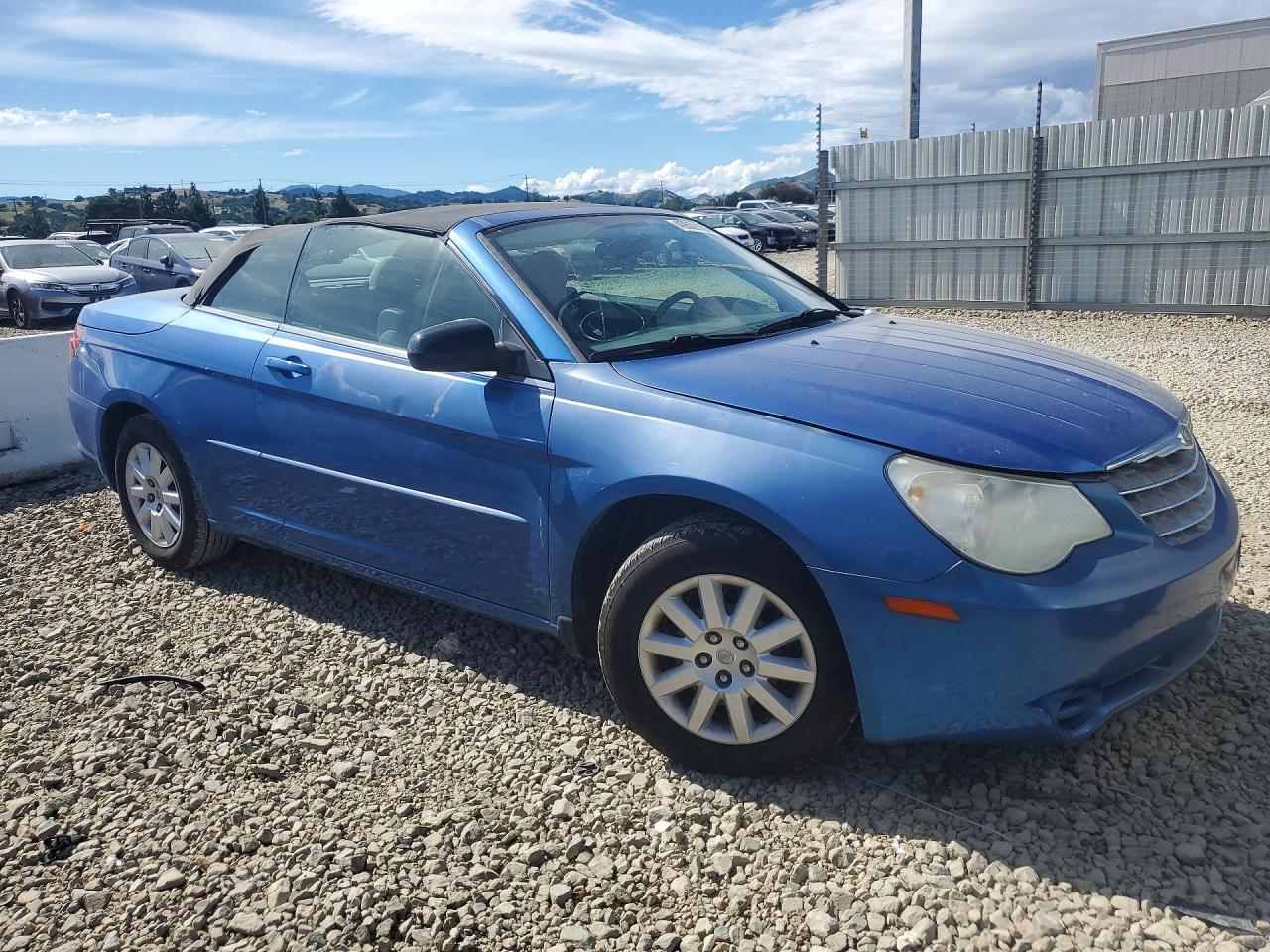 2008 Chrysler Sebring - Image 4