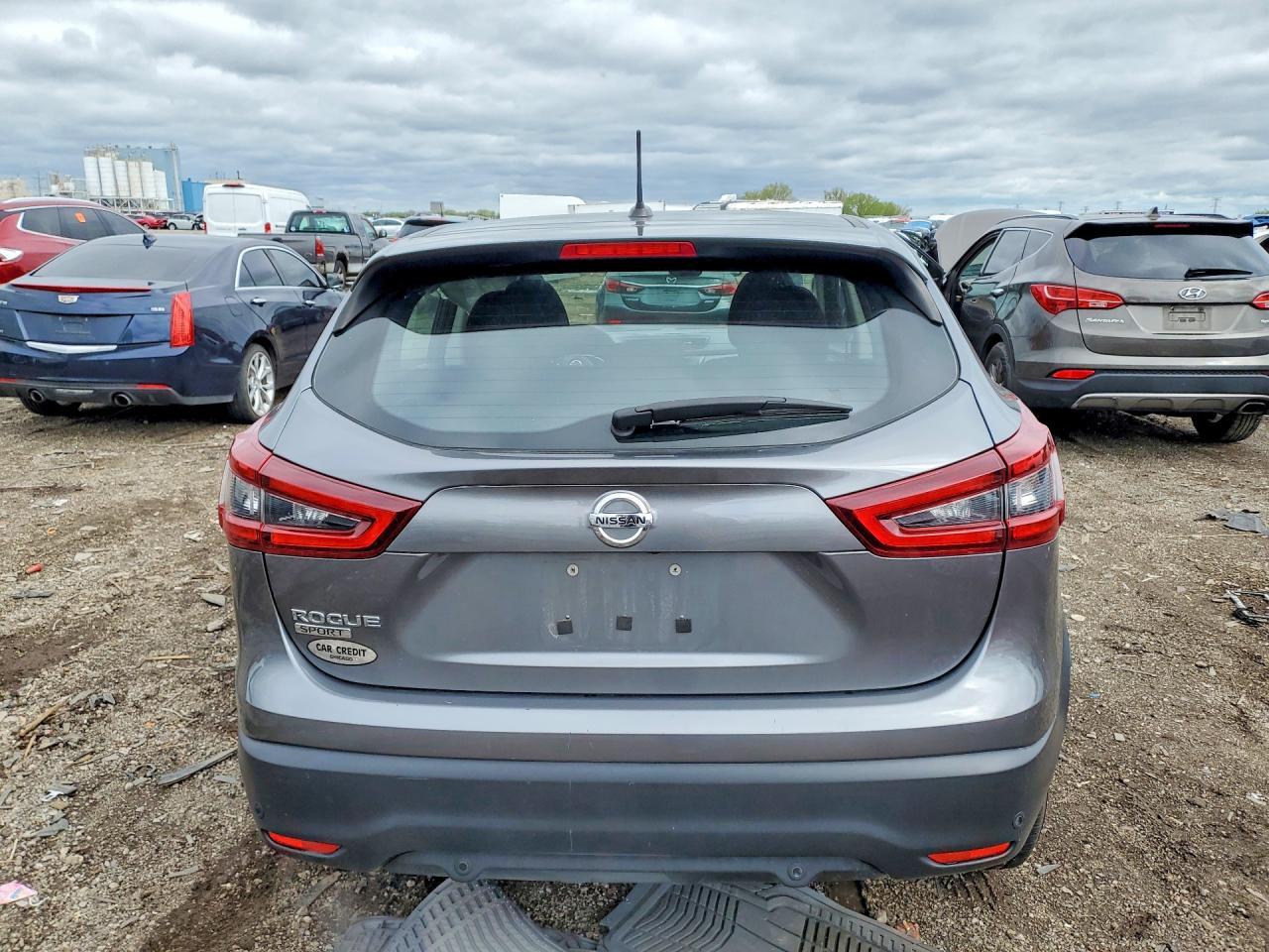 2020 Nissan Rogue Sport S - Image 6