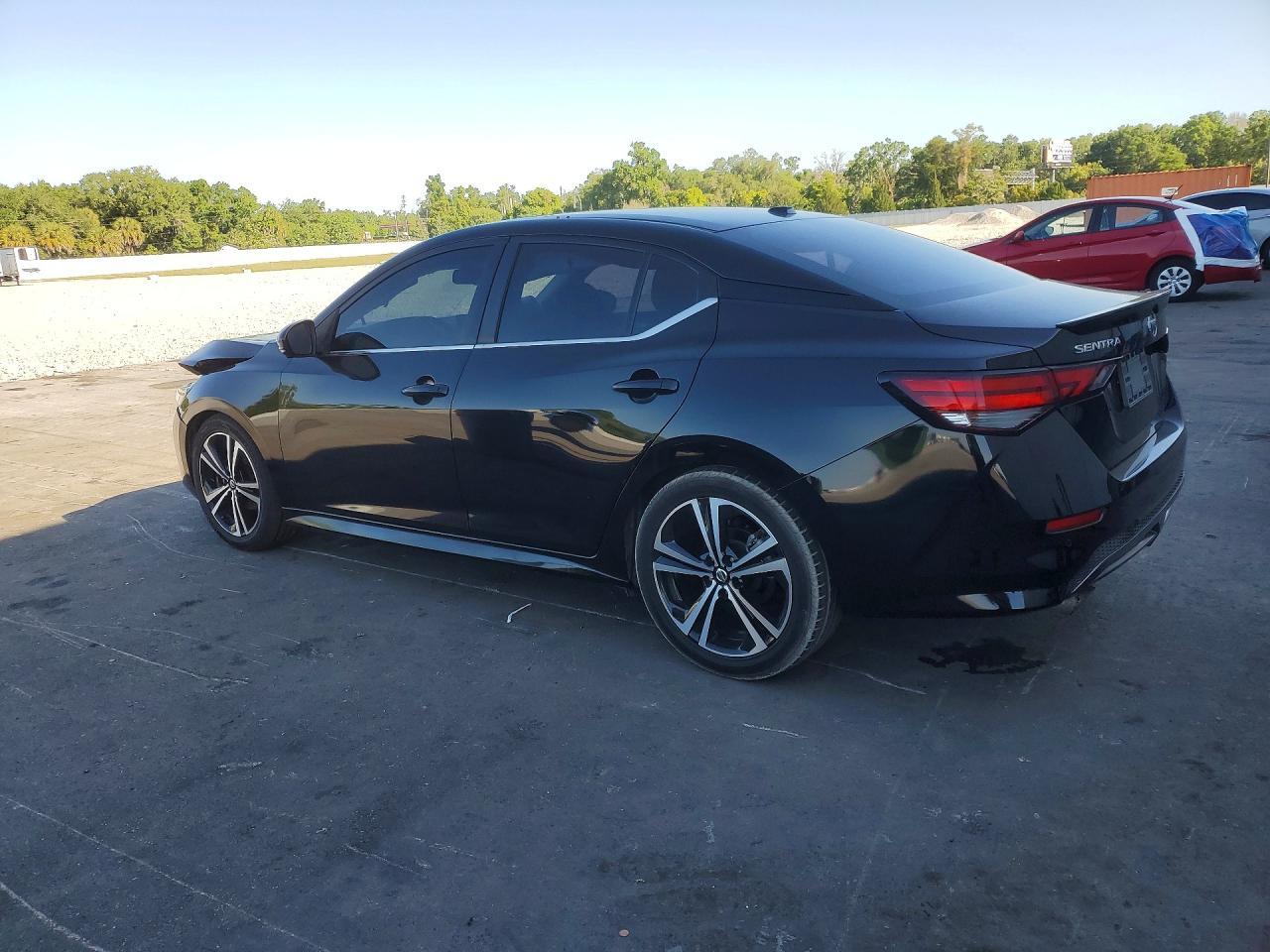 2020 Nissan Sentra Sr - Фото 2