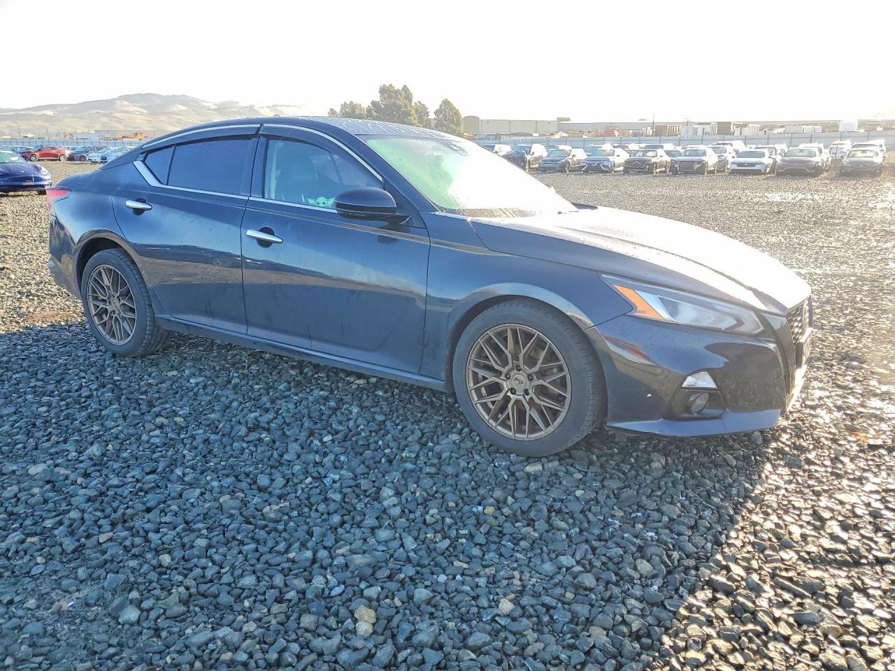 2019 Nissan Altima 2.5 Sl - Image 4