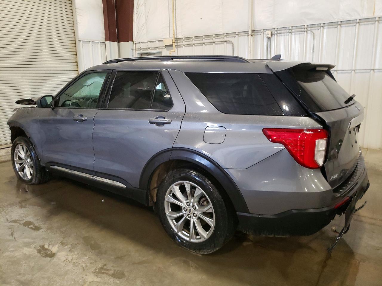 2021 Ford Explorer Xlt - Фото 2