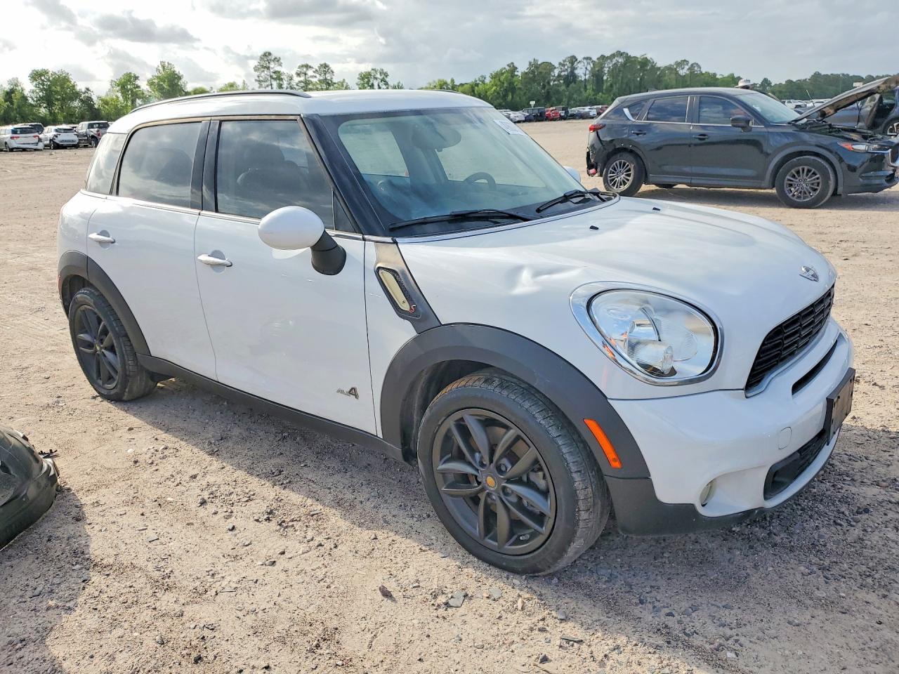 2013 Mini Cooper S Countryman - Image 4