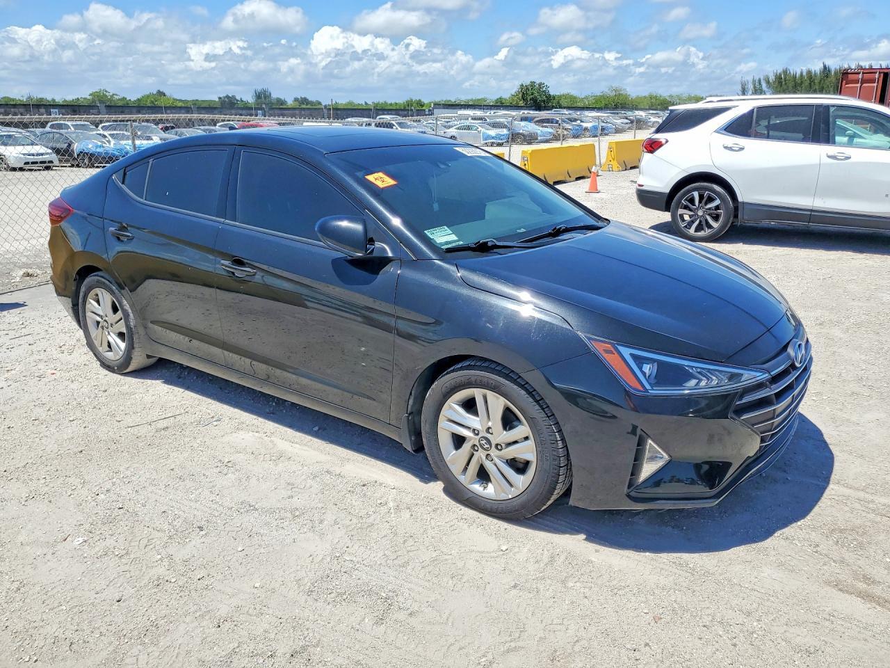 2019 Hyundai Elantra Value Edition - Image 4